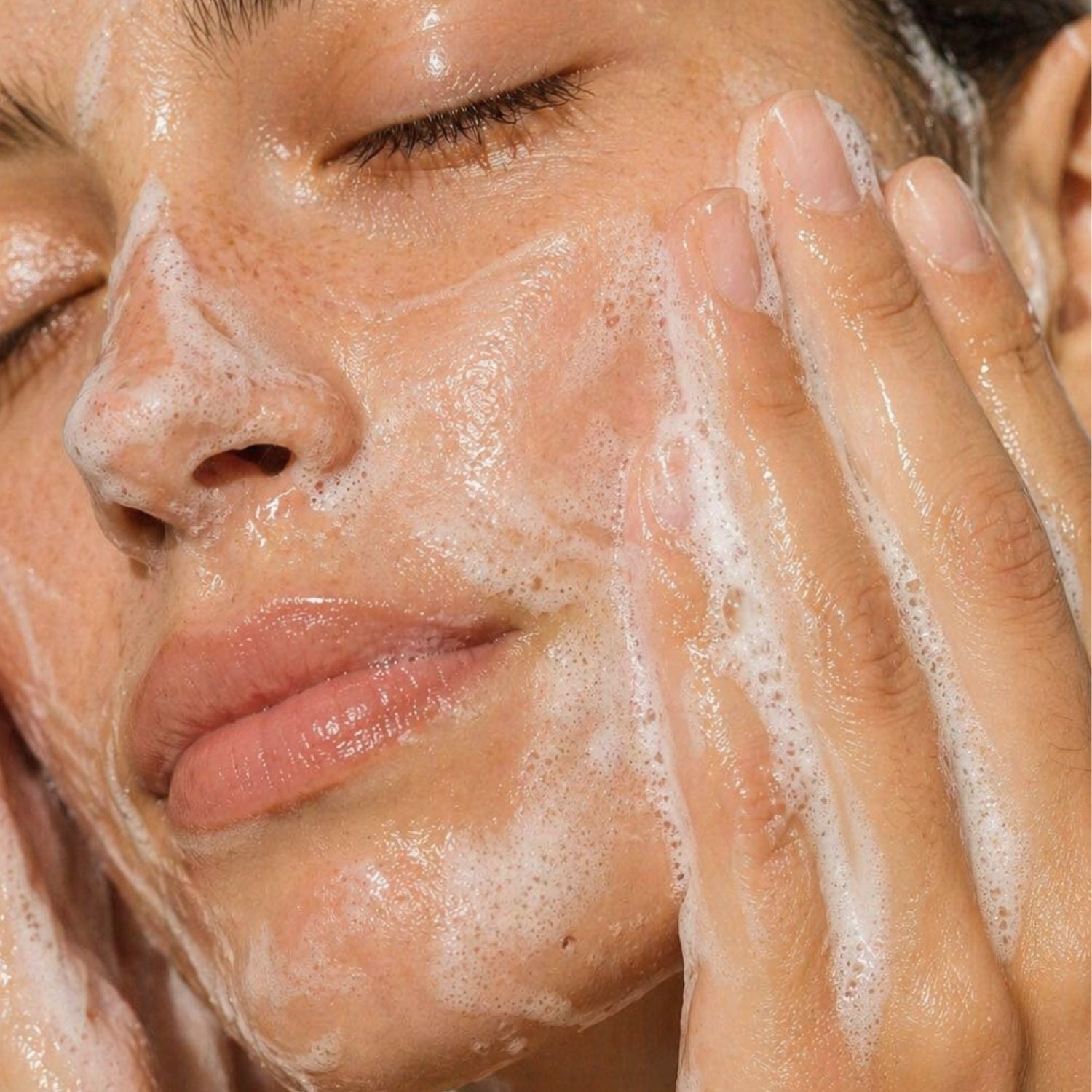 Clean and Refresh - Reinigungsgel | MedandSkin