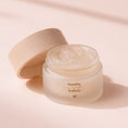 Bild in Galerie-Betrachter laden, Soothe and Soften - Vitamin E Lippenpflege | MedandSkin
